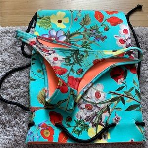 TRIANGL printed bottoms. Bag included!